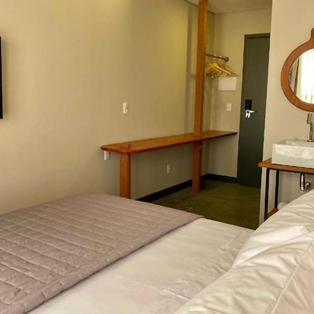 9006 Suites Natal Hotel Екстер'єр фото