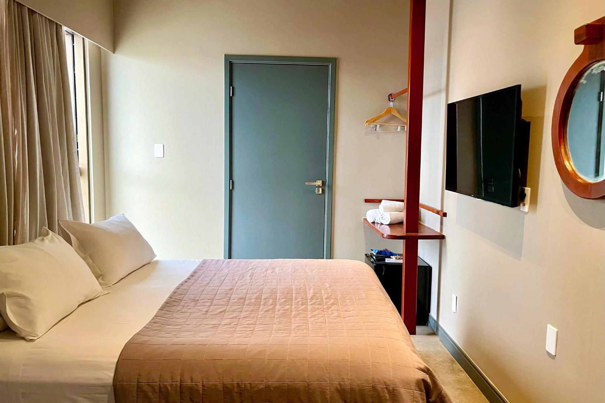 9006 Suites Natal Hotel Екстер'єр фото
